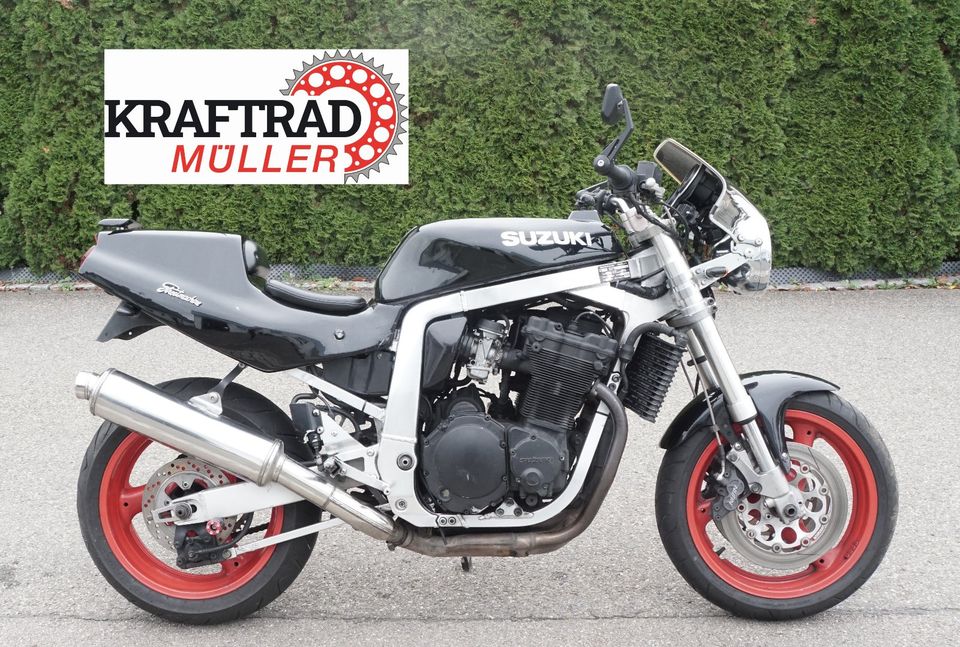 Suzuki GSXR 1100 Gv73c Fußraste Kühler Zündspulen Lima usw. in Geislingen