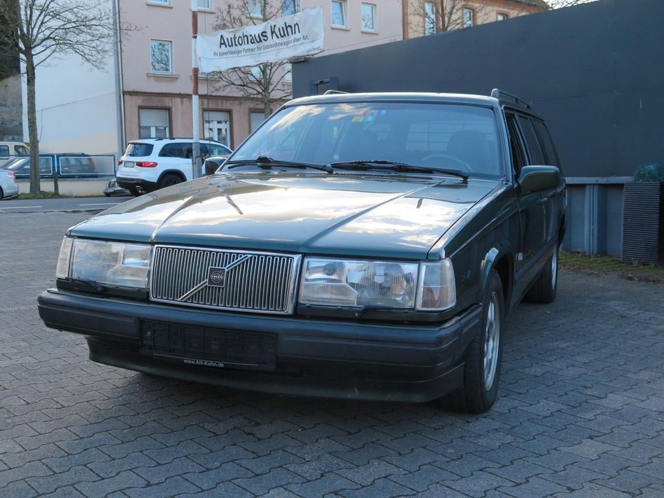 Volvo 945 Classic, Insp. NEU, Turbo, s. gepflegt !!! in Saarbrücken