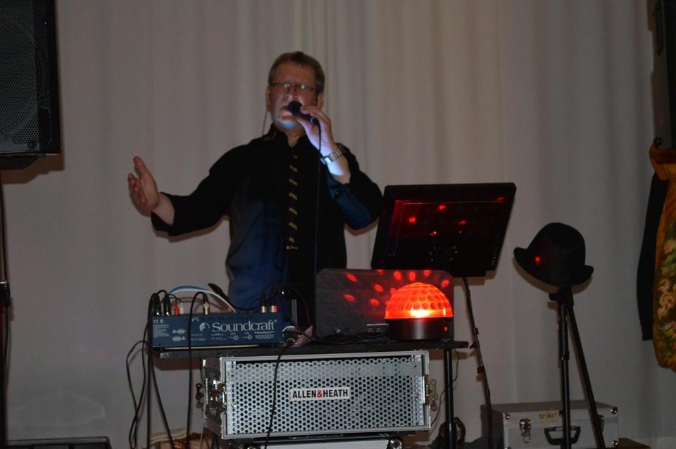 Laredo, Alleinunterhalter & DJ aus Schmalkalden, Meiningen & Rhön in Meiningen