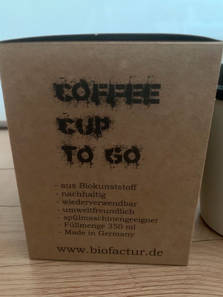 Wiederwendbarer Coffee to Go Becher Bio-Kunststoff in Stuttgart