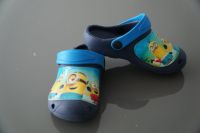 Kinderschuhe Badeschuhe Hausschuhe Minions Größe 28 Bayern - Coburg Vorschau