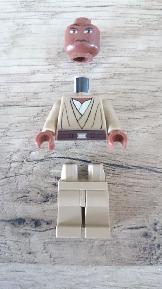 LEGO Star Wars - Mace Windu - Minifigur in Goch