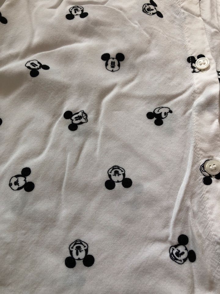 H&M Page one Bluse Mickey Mouse Jeanshemd Born to be real 146 152 in Hamburg
