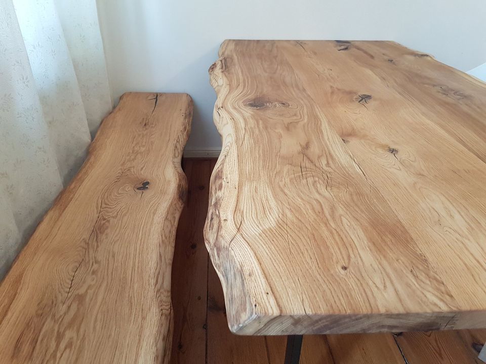 Massivholztisch Esstisch Eiche mit Baumkante Baumtisch natur holz in Berlin