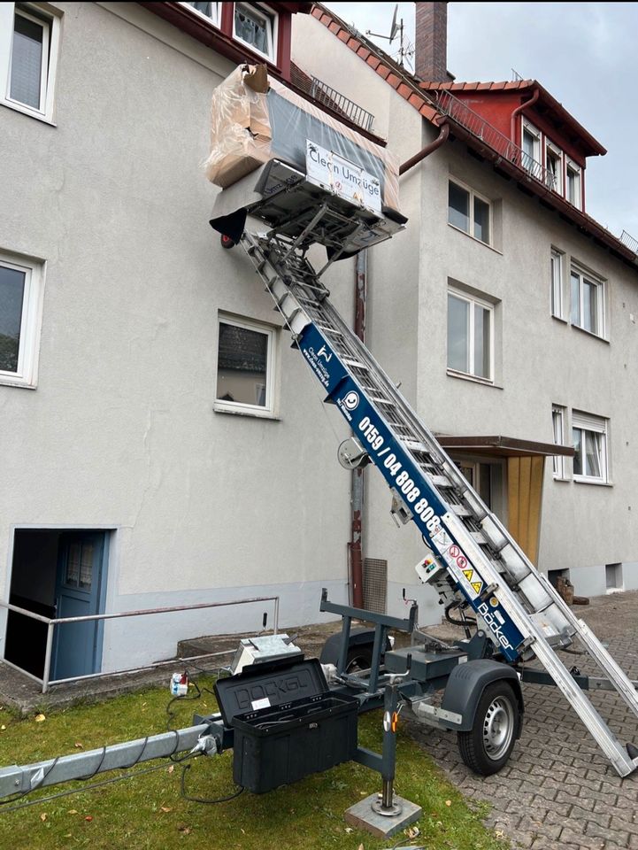 Möbellift Möbelaufzug Aussenaufzug Möbelkran günstig mieten in Nürnberg (Mittelfr)