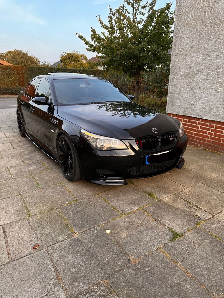 BMW M5 E60 V10 *UNGLAUBLICHER SOUND* in Versmold