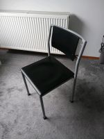 4 Stühle aus robusten Metal und Holz Nordrhein-Westfalen - Waltrop Vorschau