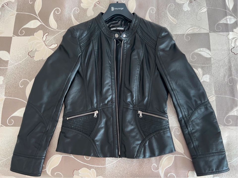 Gerry Weber Lederjacke Gr. 36 in Schwarz in Baden-Württemberg - Metzingen |  eBay Kleinanzeigen ist jetzt Kleinanzeigen