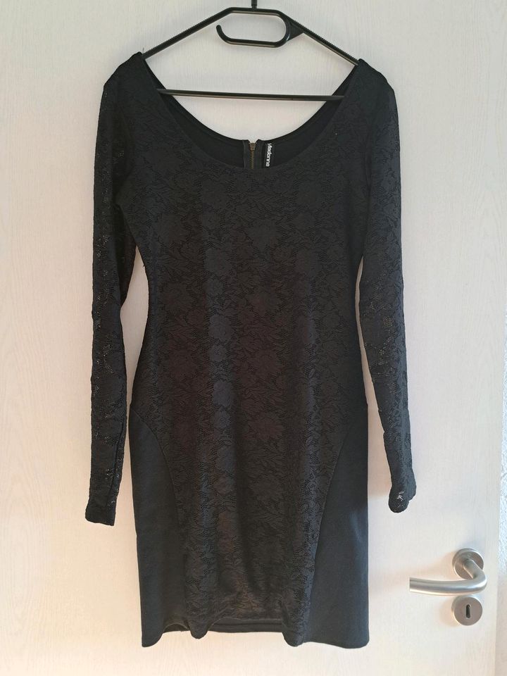 Kleid, Abendkleid, Madonna, Größe M in Swisttal