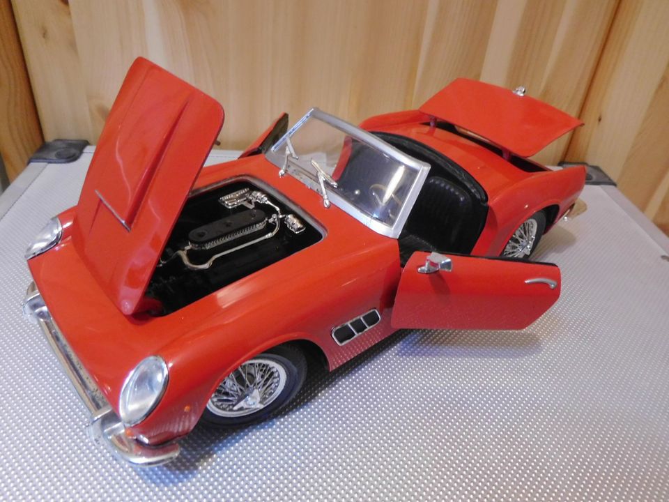 Tonka Polistil Ferrari 250 GT California Spider rot 1/16 1/18 in Bad Salzdetfurth