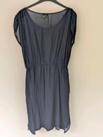 Kleid Sommerkleid dunkelblau Mango xs Hessen - Fernwald Vorschau