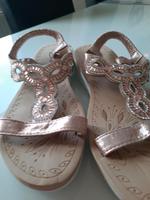 Schöne Damen Sandalen Nordrhein-Westfalen - Geseke Vorschau