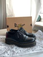 Tiefe Dr. Martens Bex 1461 Echtleder Plateau Unisex Schnürschuhe Rheinland-Pfalz - Mainz Vorschau