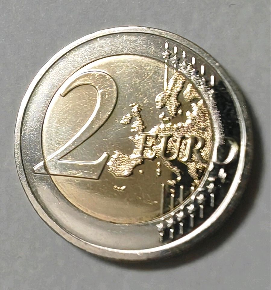 2 Euro Gedenk und Sammler Münzen in Meschede