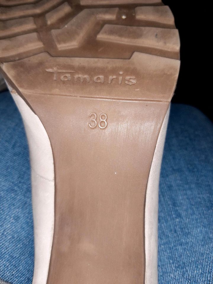 Tamaris, Pumps Gr. 38, creme in Telgte