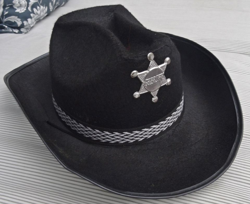 Sheriff-Hut (schwarz) mit Stern und Kordel – Größe für Erwachsene in Nottuln