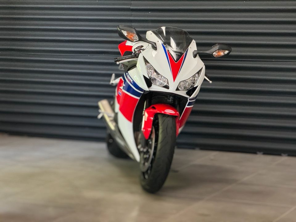 Honda CBR 1000 RR Fireblade SC59 ABS in Hille