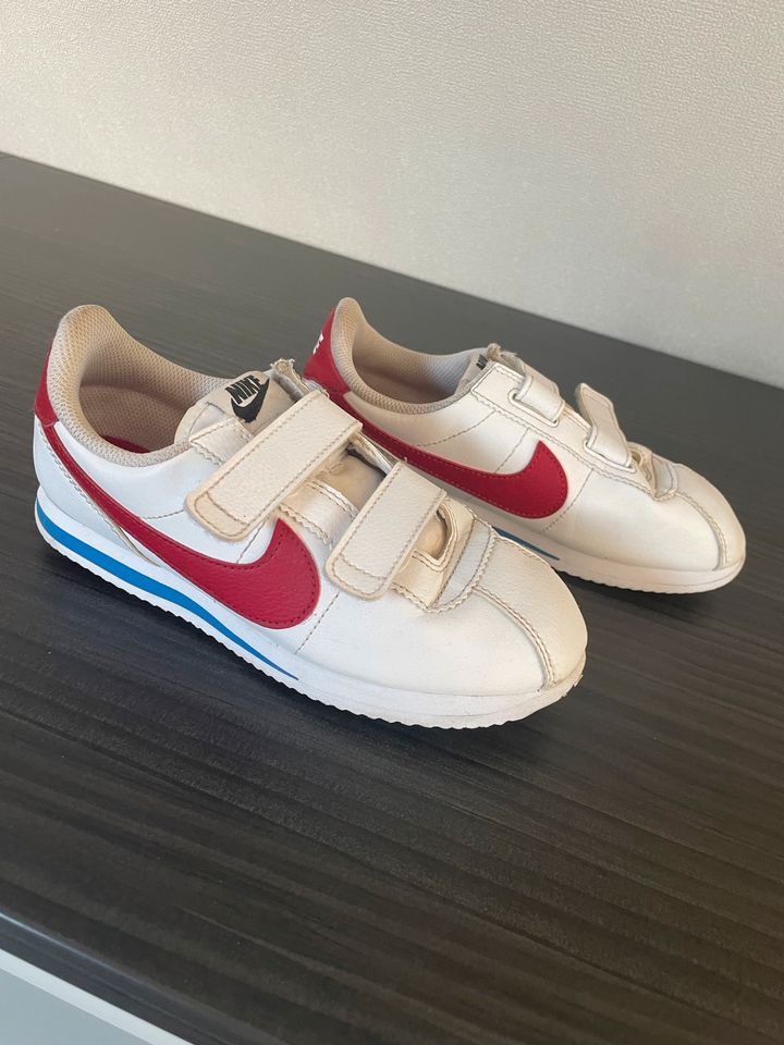 Nike Cortez Gr. 33,5 in Heilbad Heiligenstadt