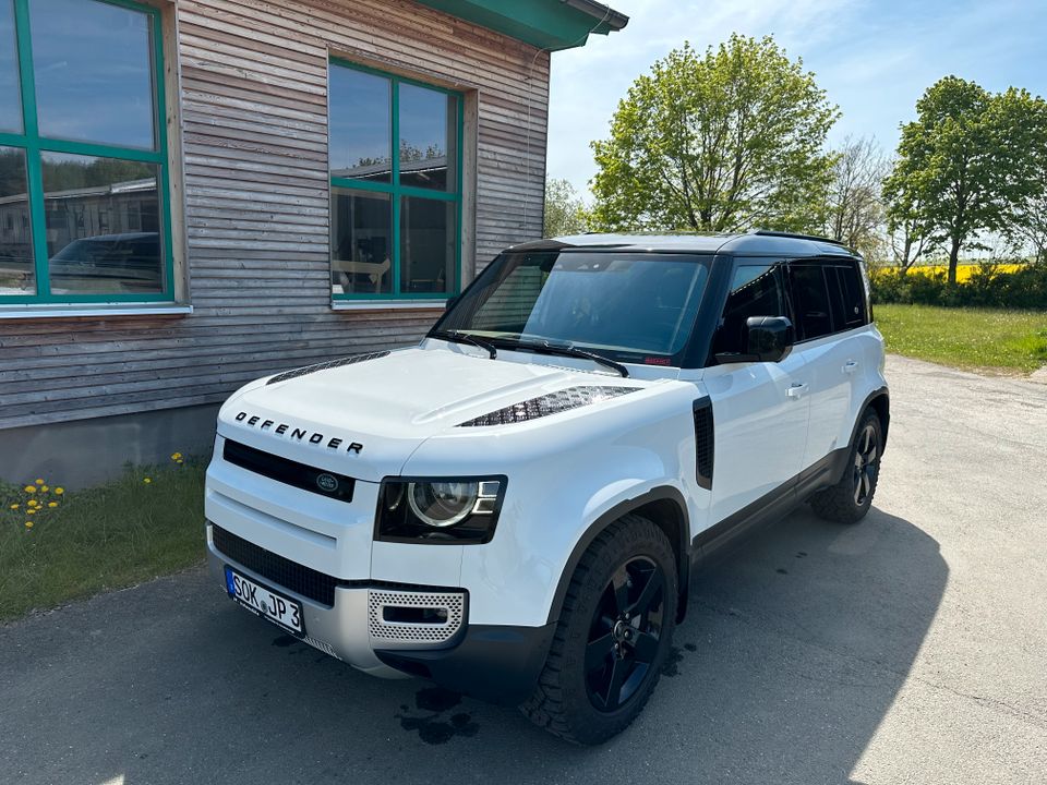 Landrover Defender 110 D300 SE MHEV Matrix Standheizung AWD in Remptendorf