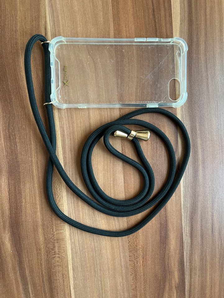Handy Hülle mit HandyKette iPhone SE mini in Buttenwiesen