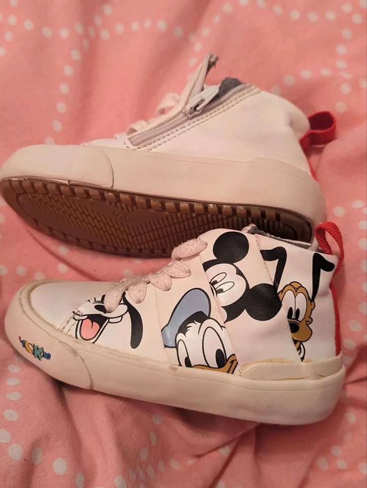 Zara Schuhe Micky Mouse gr 23 in Recklinghausen