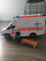 Krankenwagen Spielzeug mit Licht & Sound Berlin - Neukölln Vorschau