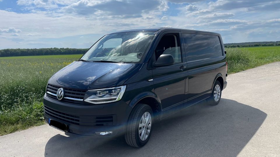 Volkswagen T6 Transporter (LKW Zulassung 3,5t) in Ulm