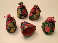 5 Eierwärmer - genäht, mit rosa Innenfutter Baden-Württemberg - Freiburg im Breisgau Vorschau
