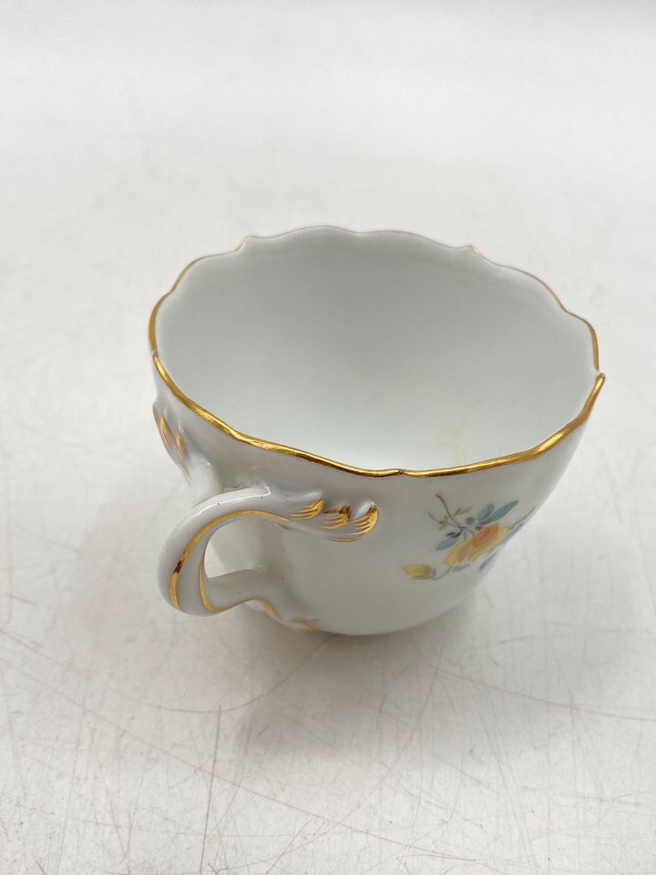 * MEISSEN MOKKA TASSE 68/35 ESPRESSOTASSE UNTERTASSE 132/88 BLUME in Berlin