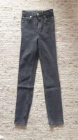 Jeans H&M Divided 34 XS schwarz grau High Waist Nordrhein-Westfalen - Rheinbach Vorschau