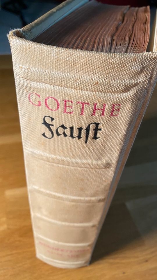 Originalausgabe von Goethes „Faust“ aus dem Jahre 1940 in Bielefeld