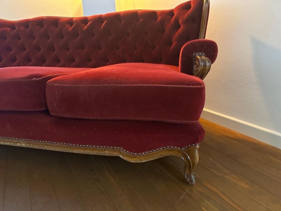 Antike Couch/Sofa, Barock, 3-Sitzer, rot ❤️ in Kierspe