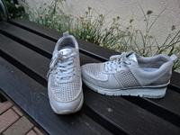 Tamaris Relax Wildleder-Schuhe Sneaker 39 Niedersachsen - Cuxhaven Vorschau