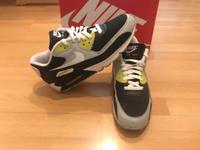 Air Max 90 (weiss/grau/neongrün Gr 45) Düsseldorf - Garath Vorschau