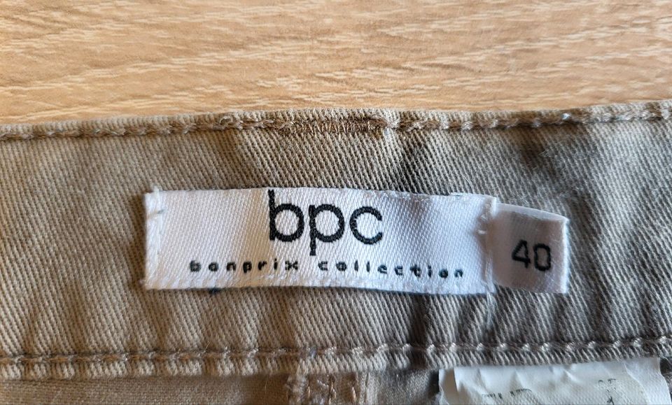 Bluse Caprihose Top Gr. 40 in Becherbach