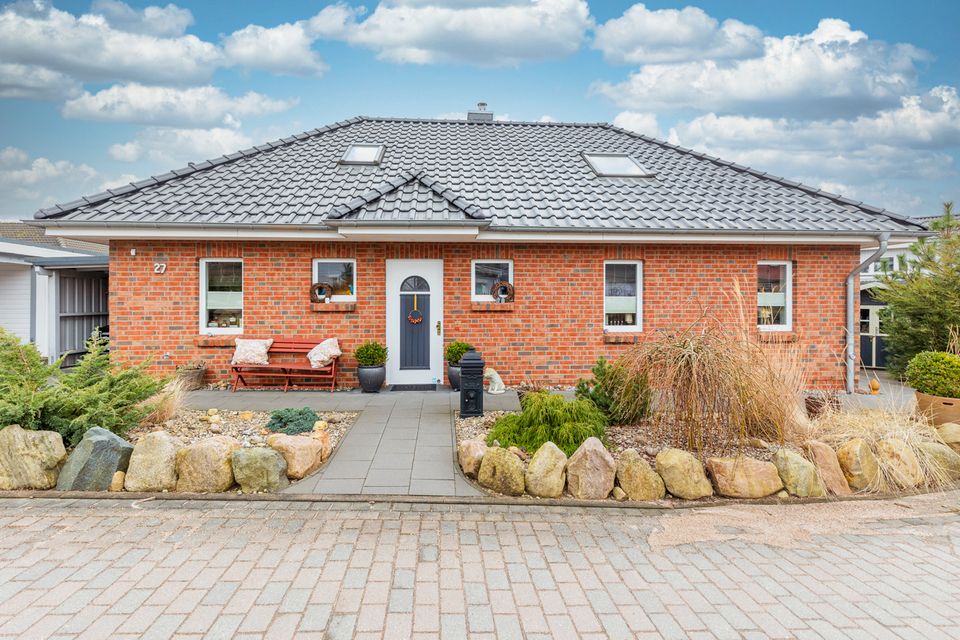 Ruhig & und gelassen leben - neuwertiger Bungalow mit Dachausbau - seniorengerecht in Ratzeburg