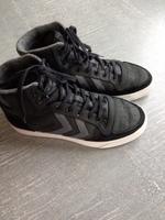 Hummel Boots Herren schwarz Gr.40 Nordrhein-Westfalen - Wilnsdorf Vorschau