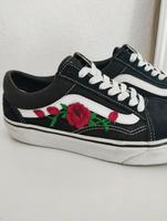 Vans Old skool mit Rosen Baden-Württemberg - Baienfurt Vorschau