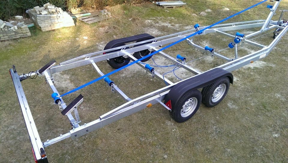 Bootsanhänger Bootstrailer 750 - 3500 kg NEU *BUNNEFELD* in Haren (Ems)