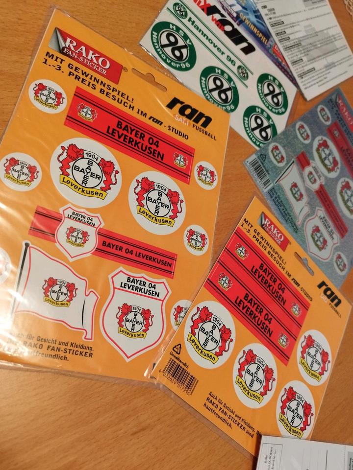 Bayer 04 Leverkusen Sticker Hannover 96 HSV Aufkleber alt ran in Hamburg