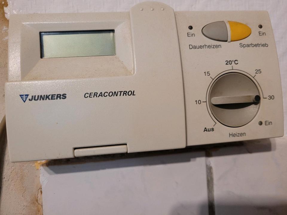 Junkers Cerasmart Gasheizung ohne Boiler voll funktionsfähig in Husum