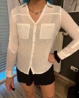 Süße Bluse mit Tasche vorne und Knöpfen in weiß Bayern - Frensdorf Vorschau