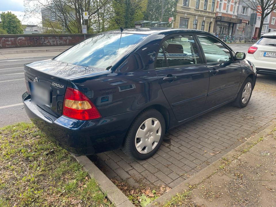 Toyota Corolla Limousine in Aachen