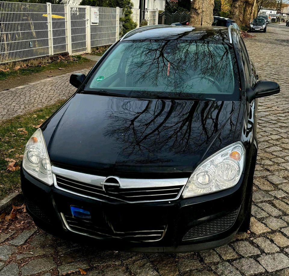 Opel Astra in Berlin