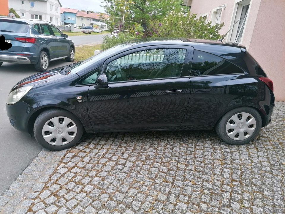 Opel Corsa D 111-Jahre Sonderedition Klima Tempomat in Mainbernheim