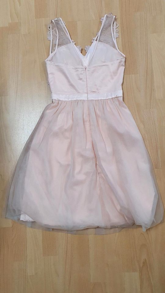 Neues Kleid in Rosa, Größe 34, von Mangoon in Krefeld