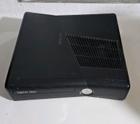 Xbox 360 slim mit 8 spielen und 2 kontroller Rheinland-Pfalz - Montabaur Vorschau