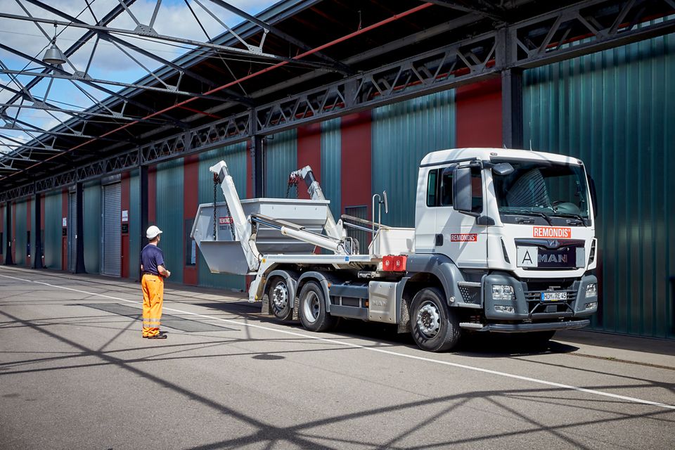 LKW Fahrer C/CE (m/w/d) im Nahverkehr in Hoppegarten - 115572 in Hoppegarten