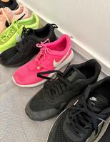 Verschiedene Nike, Reeebok, Converse Sneaker Hessen - Hattersheim am Main Vorschau