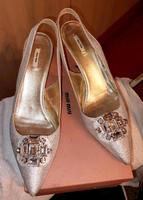 MIU MIU, PUMPS, Slingbacks, Leder, sehr edel, Gr. 39,5 mit Karton Nordrhein-Westfalen - Waldbröl Vorschau